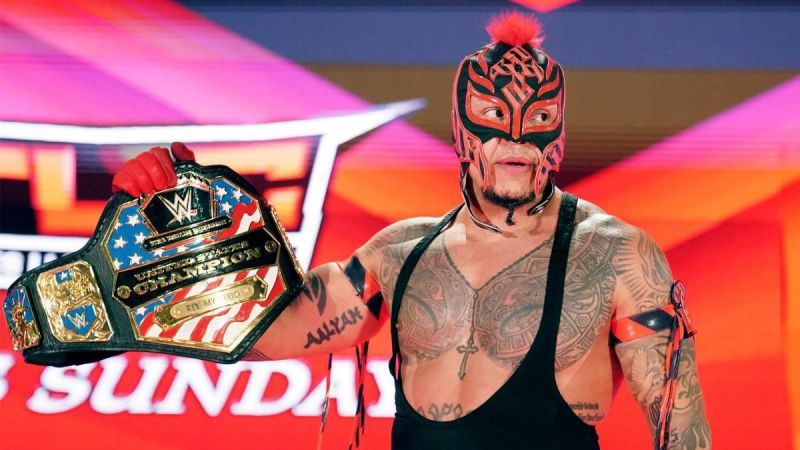 Rey Mysterio with the WWE US title.