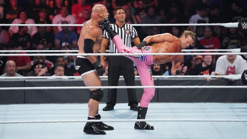 Dolph Ziggler superkicking Goldberg in their match at SummerSlam 2019