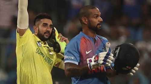 Tabraiz Shamsi celebrating the wicket of Shikhar Dhawan