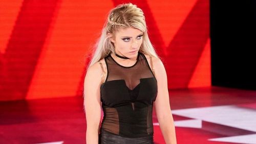 Alexa Bliss refused to answer David Otunga's question