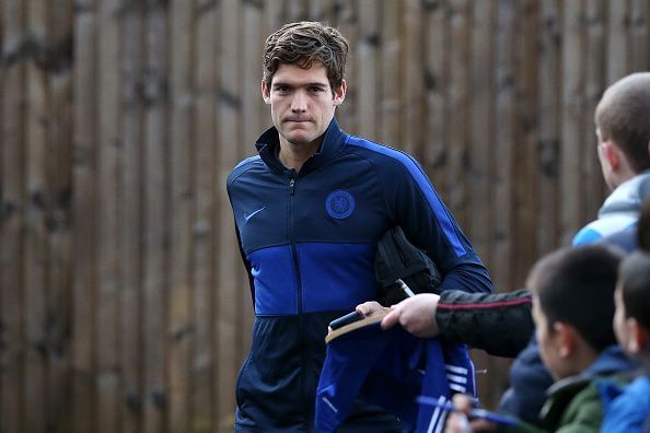 Marcos Alonso was slotted into the Chelsea setup to provide width