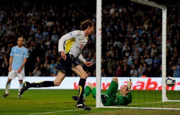 Peter Crouch headed Tottenham into the Champions League in 2010
