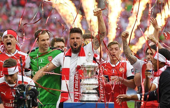 Arsenal upset Chelsea to win the FA Cup in 2017