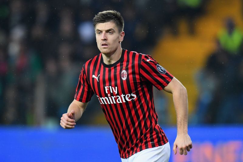 Chelsea view Piatek as a good alternative to Cavani.