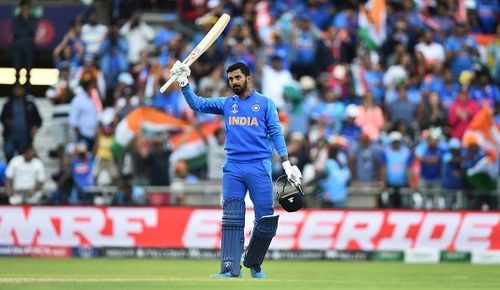 KL Rahul won the man of the match award in the second ODI against Australia