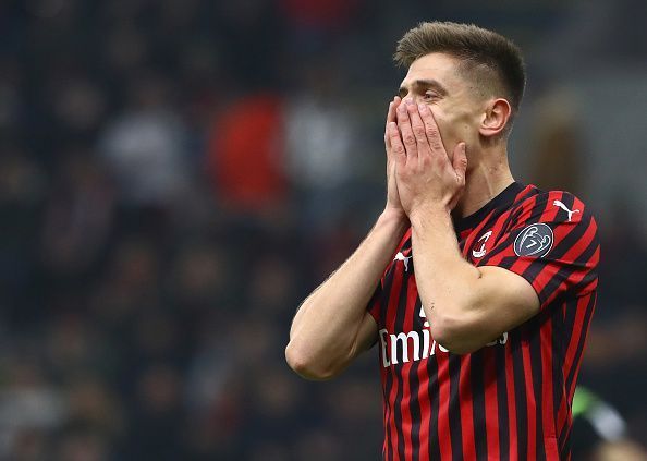 Krzysztof Piatek is expected to move to the Premier League in the January transfer window