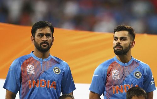 MS Dhoni (left) and Virat Kohli (right)