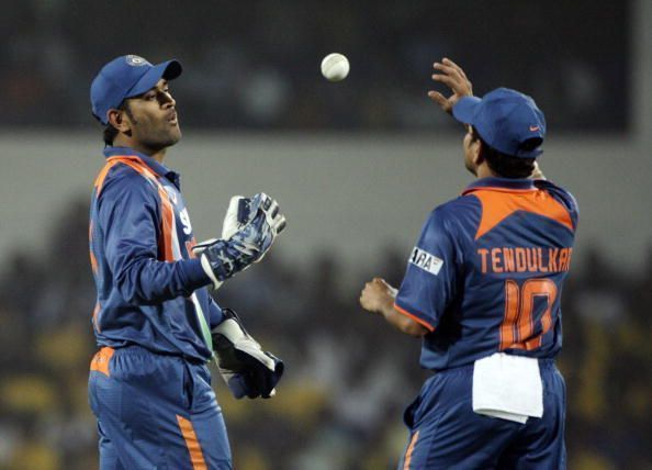 Ricky Ponting is hoping that Tendulkar and Dhoni will play the game