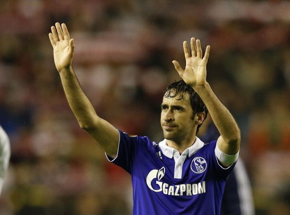 Ra&uacute;l Gonz&aacute;lez during Athletic Bilbao v FC Schalke 04 - UEFA Europa League Quarter Final