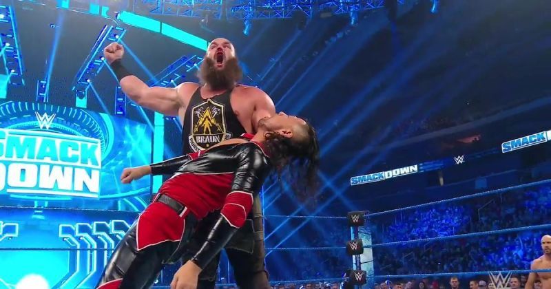 Strowman pinned the Champ on SmackDown.