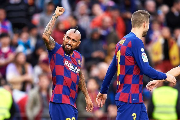 Arturo Vidal&#039;s transfer to Inter Milan depends on Ernesto Valverde&#039;s future at the club.