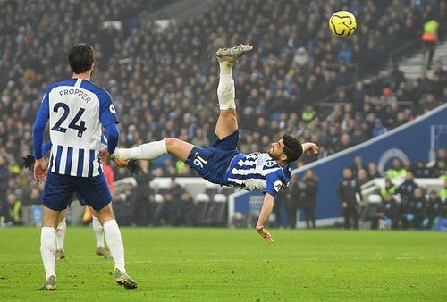 Brighton & Hove Albion salvaged a point through this worldie from Alireza Jahanbaksh