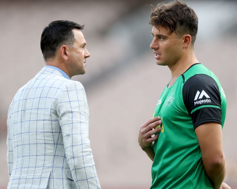 Ricky Ponting (L) and Marcus Stoinis