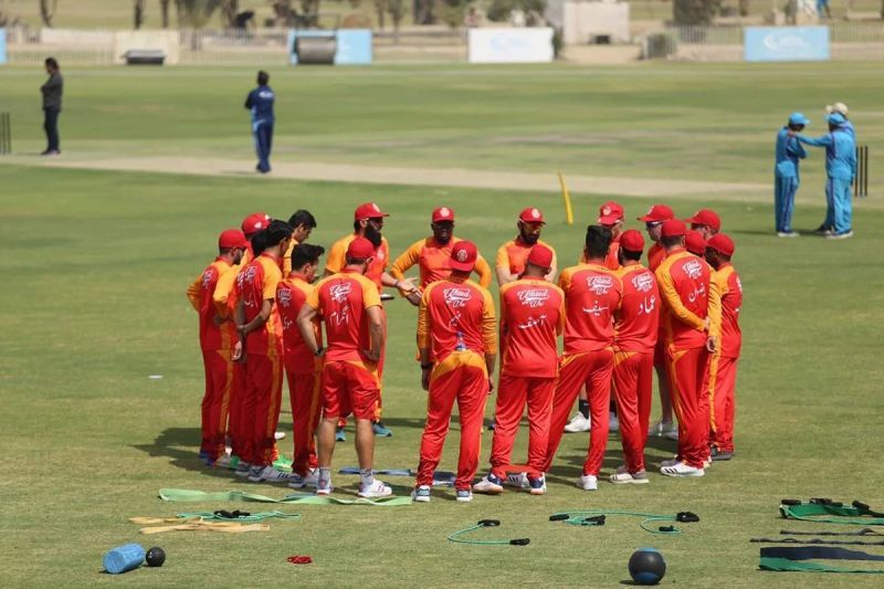 Islamabad United get into a team huddle before a match with Peshawar Zalmi. Despite an extended playing absence, Luke Ronchi picked up form terrifically. Lahore Qalandars&#039; top order is massively important for Qalandars this season Lahore Qalandars&#039; top order is massively important for Qalandars this season.