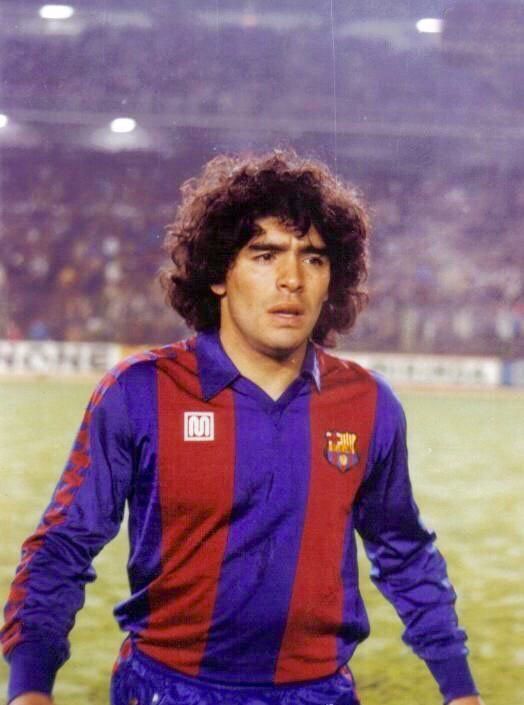 Diego Maradona in action for FC Barcelona