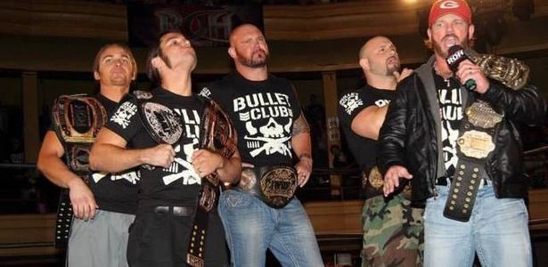 AJ Styles along with the rest of the Bullet Club, featuring Karl Anderson, Luke Gallows, and The Young Bucks (Image Courtesy: PWMania)