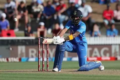 KL Rahul guided India to a decent total with his 88* from 55 balls.