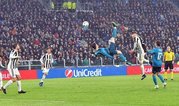Ronaldo scores a wonder goal against his present club Juventus