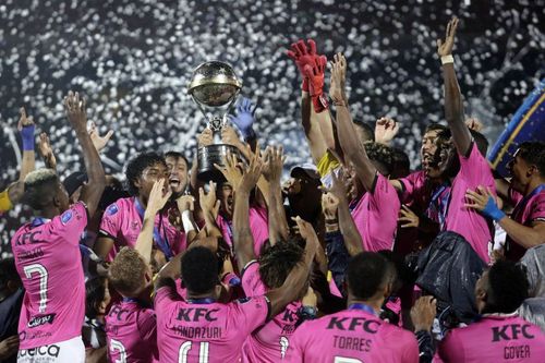 Colon v Independiente del Valle - Copa CONMEBOL Sudamericana 2019