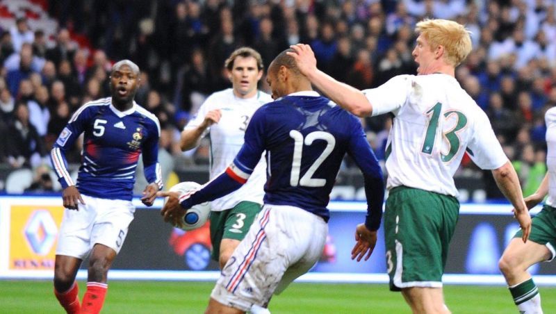 Thierry Henry&#039;s blatant handball would&#039;ve meant VAR would&#039;ve chalked off William Gallas&#039;s goal for France against Ireland in 2009