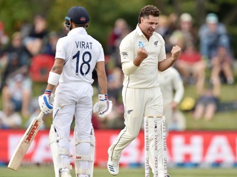 Colin de Grandhomme traps Virat Kohli in front of the stumps in the second innings in Christchurch