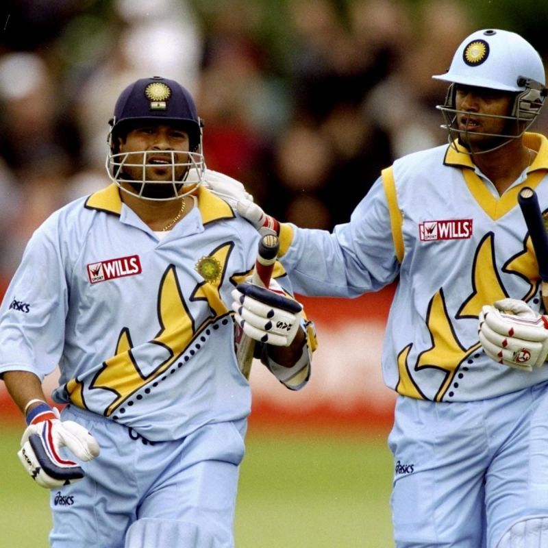 Tendulkar and Dravid (R)