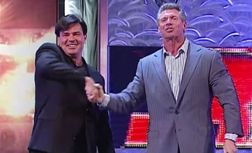 Booker T says that Eric Bischoff shouldn't be inducted into the WWE Hall of Fame along with the NWO