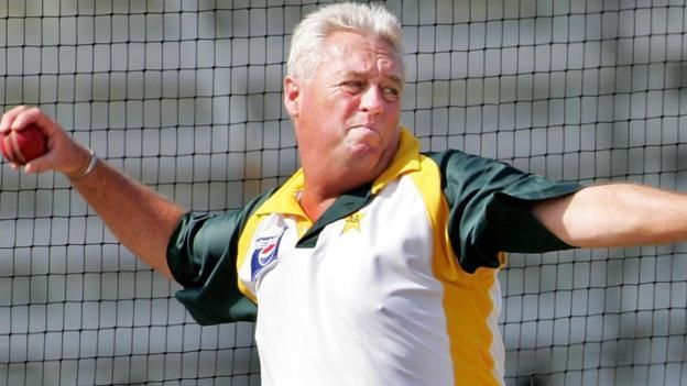 Bob Woolmer replaced Javed Miandad as the Pakistan head coach