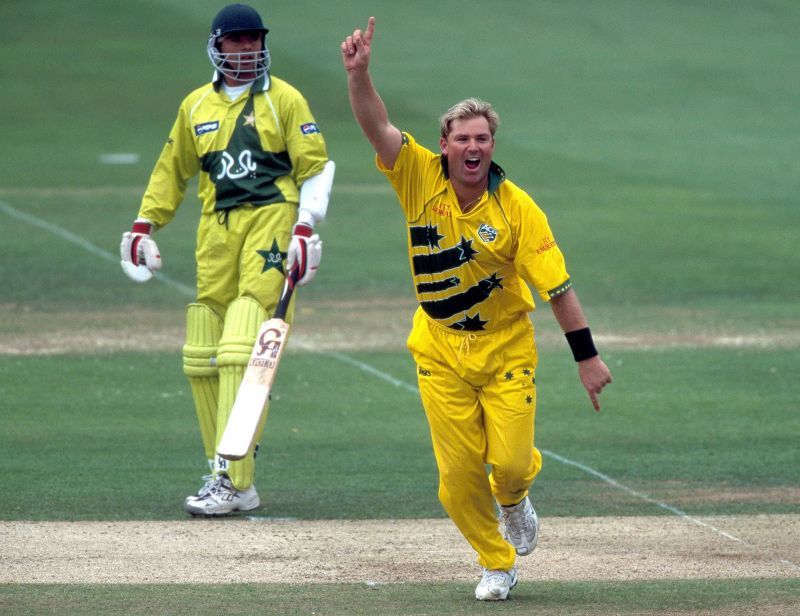 Shane Warne's nine overs wrecked the Pakistani middle-order