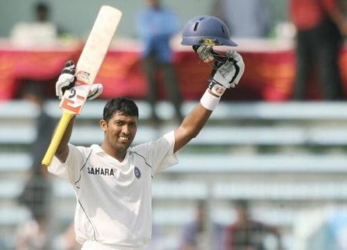 Wasim Jaffer celebrates a century for the Indian cricket team