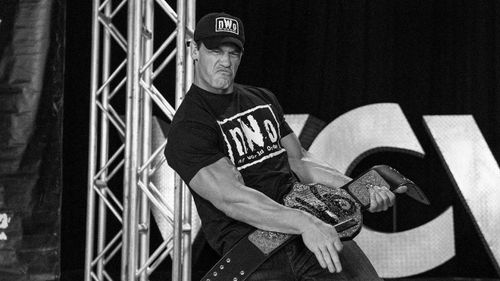 John Cena sporting nWo colors