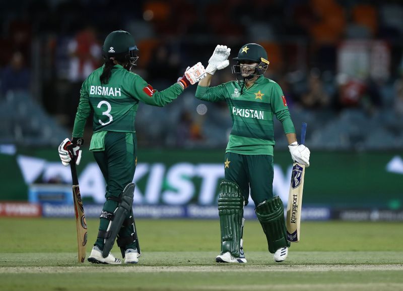 Pakistani batswomen during aT20 game