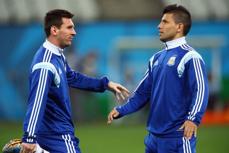 The two Argentine forwards in training during the 2014 World Cup