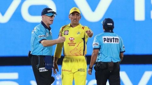 MS Dhoni stormed out to the middle in CSK's match against Rajasthan Royals in IPL 2019