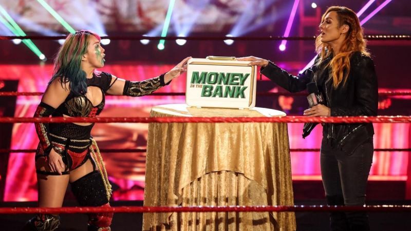 The Man made her entrance with the MITB briefcase