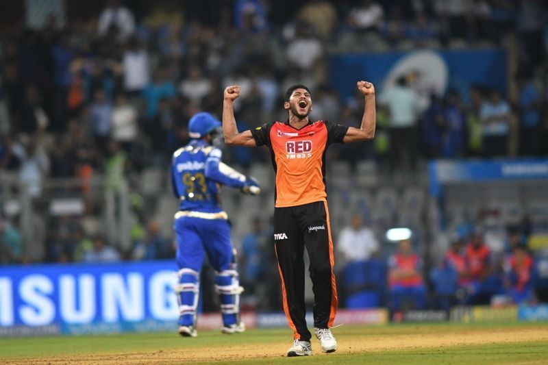 Basil Thampi bowled the most expensive spell in the history of the IPL