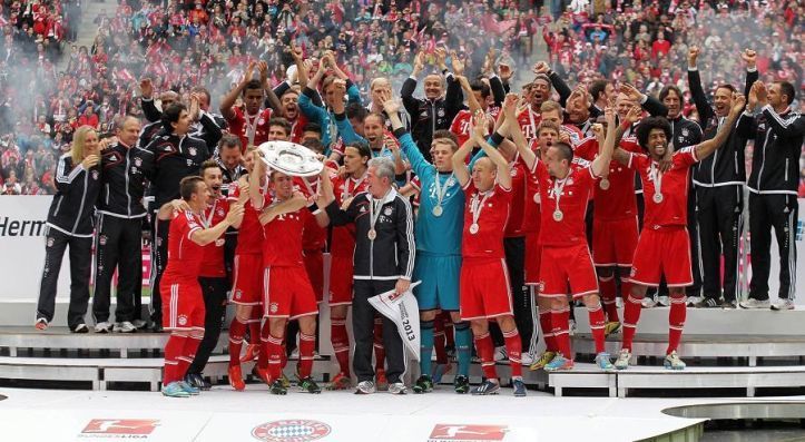 Bayern Munich celebrate their 2012-13 Bundesliga title.