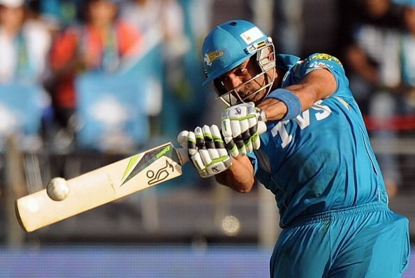 Robin Uthappa's partnership with Manish Pandey went in vain against Delhi Capitals in IPL 2012