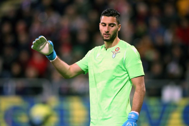 Thomas Strakosha during a Serie A game against Cagliari Calcio