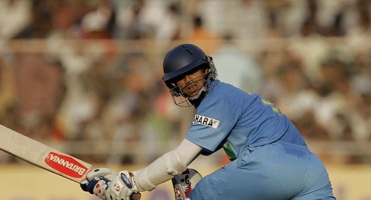 राहुल द्रविड़ और गौतम गंभीर के शतक के बावजूद श्रीलंका ने भारत को हराया था