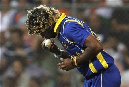 Sachin Tendulkar says that Lasith Malinga&#039;s ritual of kissing the ball might no longer be legal.