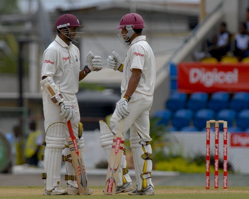 Sarwan and Chanderpaul built a solid partnership as West Indies drew the Test with one wicket to spare.