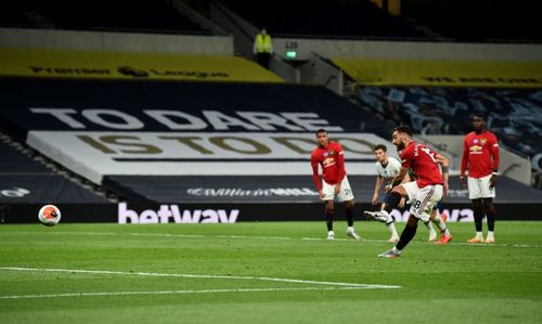 Tottenham Hotspur v Manchester United - Premier League