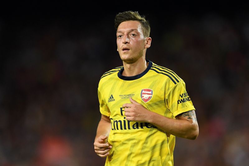 EPL midfielder Mesut Ozil has no suitors in the transfer market