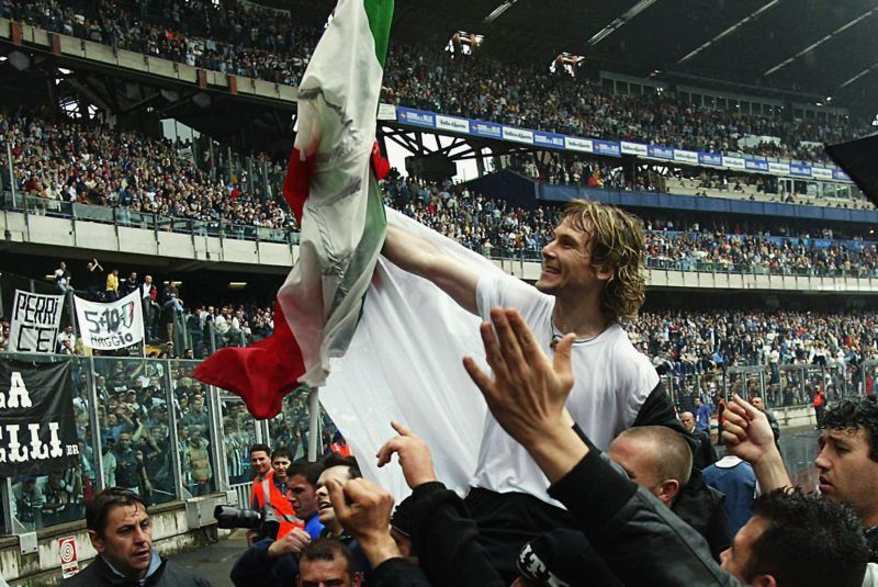 Pavel Nedved celebrates a title win with Juventus fans