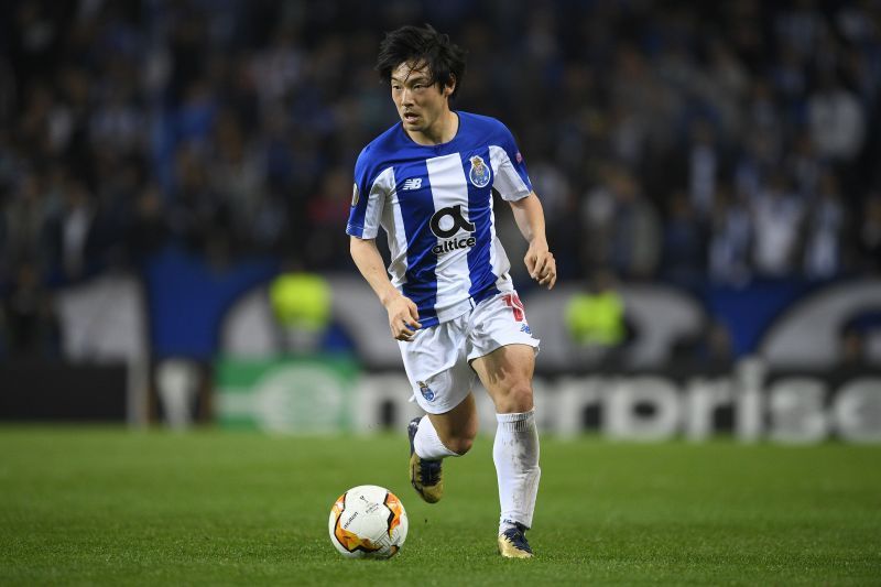 Shoya Nakajima in action for current Primeira Liga leaders FC Porto