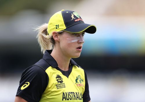 Ellyse Perry believes that it is the right time for a woman to become Cricket Australia's next CEO