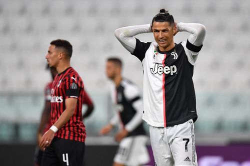 Juventus edged past AC Milan on away goals to advance through to the Coppa Italia final