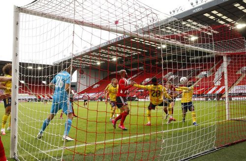 Arsenal beat Sheffield United 1-2 away from home