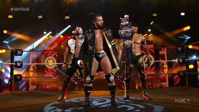 Legado Del Fantasma make their six-man tag debut